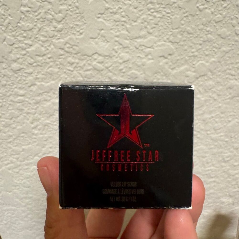 Jeffree Star Velour Lip Scrub In Witches Brew Limited Edition BNIB